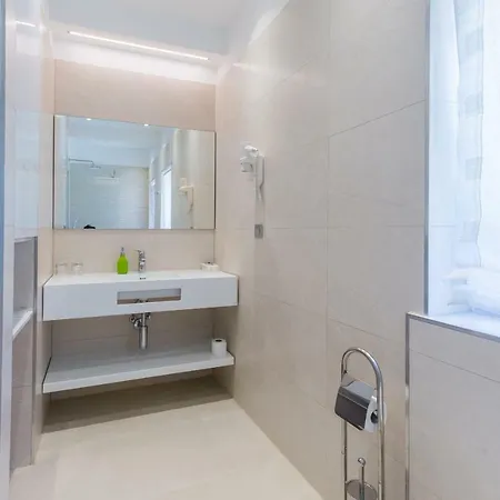 Aml Konukevi 4*
